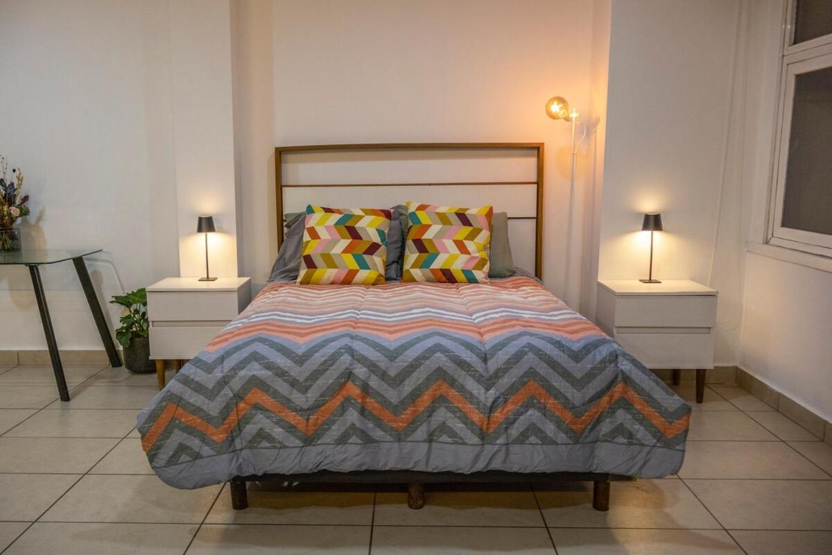 Loft In Front Of Alameda Apartment